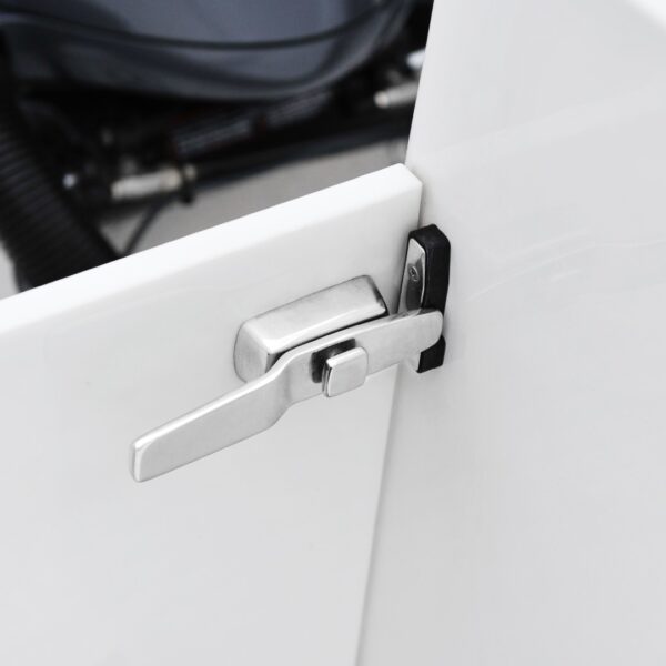 0107366 Button Release Latch in use